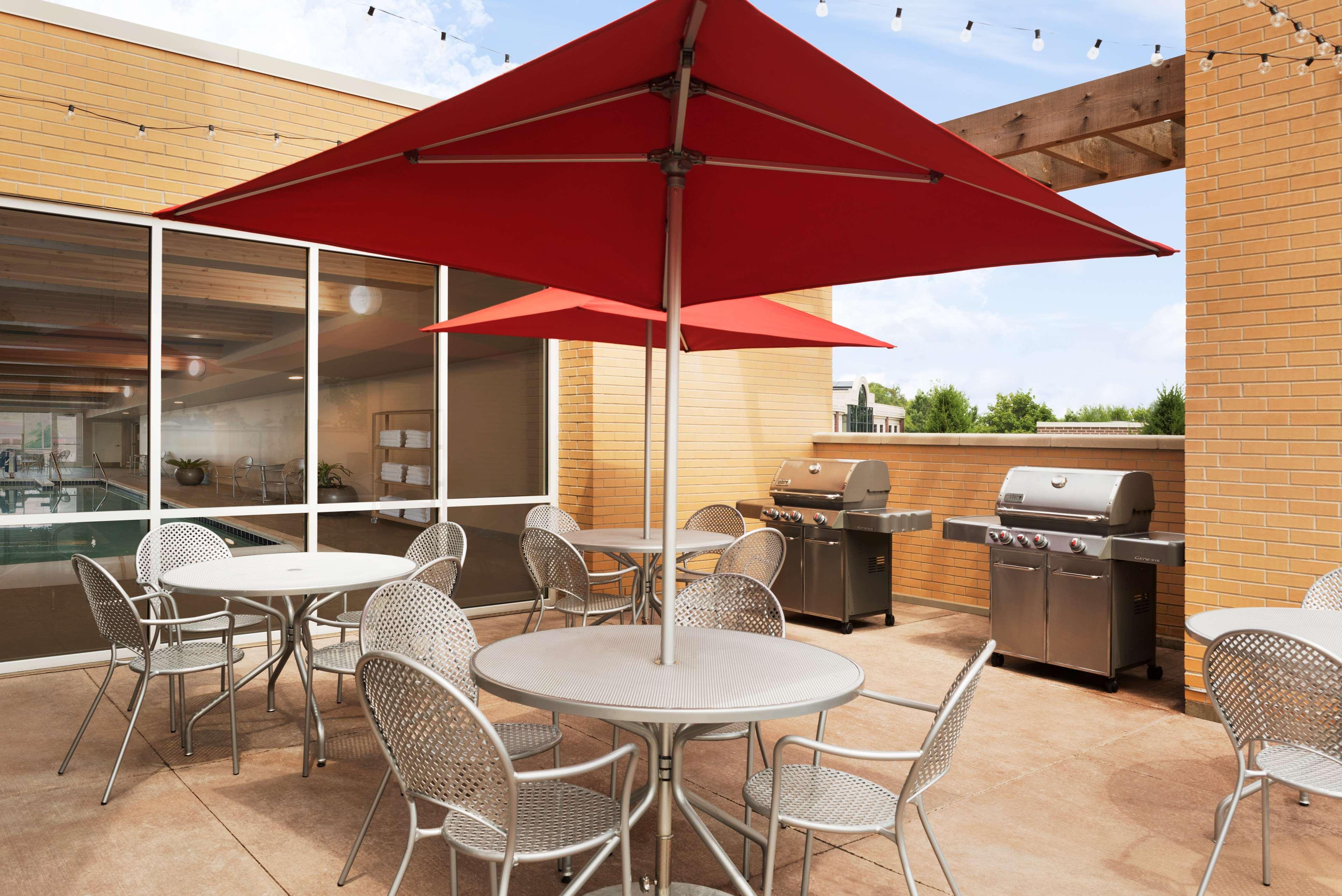 Home2 Suites By Hilton Milwaukee Brookfield Waukesha Buitenkant foto