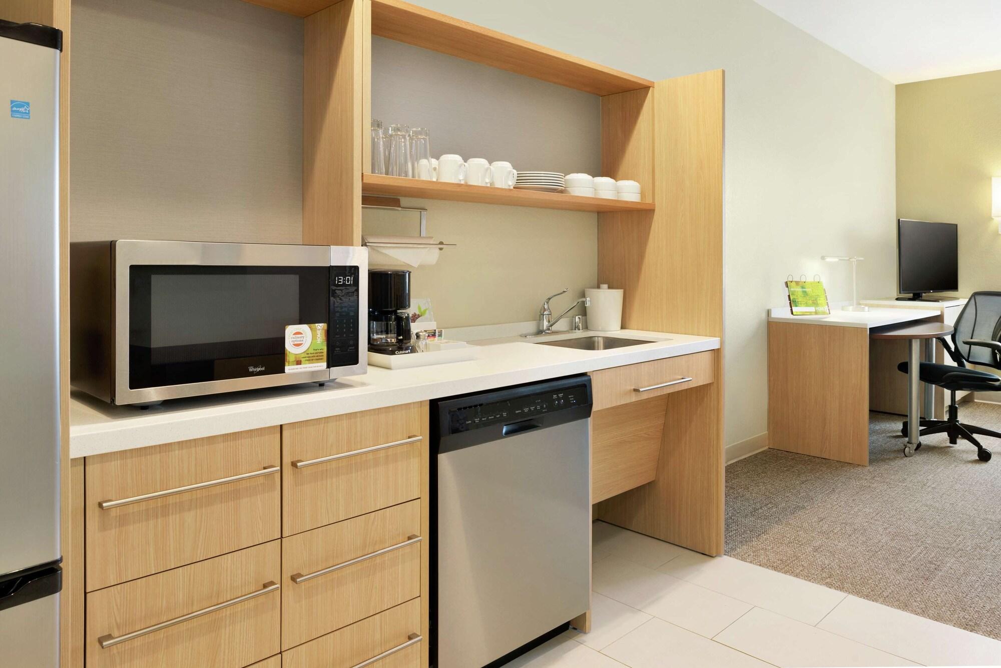 Home2 Suites By Hilton Milwaukee Brookfield Waukesha Buitenkant foto