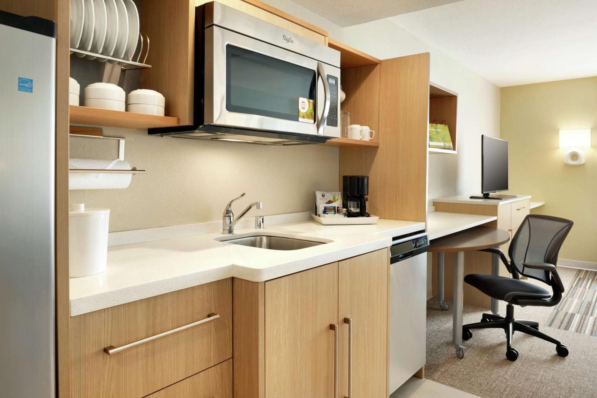 Home2 Suites By Hilton Milwaukee Brookfield Waukesha Buitenkant foto